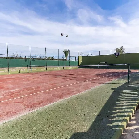 Rentafive - Nuevo - Aa - Barbacoa - Tenis سانتا بولا